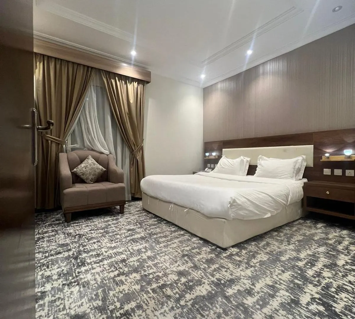 Apartment أجنحة أكاسيا الفندقية - الستين مع قريش Jeddah Saudi Arabia